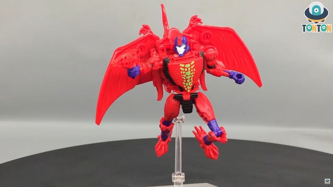 Transformers Legacy Terrorsaur Beast Wars Toy Colors In Hand Image  (10 of 28)